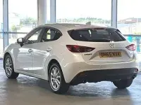 Used Mazda 3 120 HP (88 kW) 2016 White Hatchback
