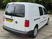 Used VW Caddy Maxi 102 HP (75 kW) 2018 White MPV