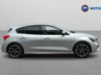 Used Ford Focus ST-Line X 125 HP (91 kW) 2020 Silver Hatchback