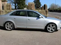 Usado Audi A4 S-Line 170 HP (125 kW) 2007 Prateado Sedan