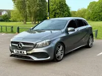 Usado Mercedes A180 AMG line 2018 Cinzento Citadino