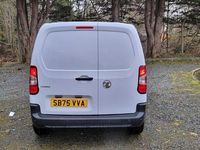 New Vauxhall Combo 101 HP (74 kW) 2025 White Van