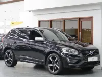 Used Volvo XC60 R-Design 245 HP (180 kW) 2015 Black SUV