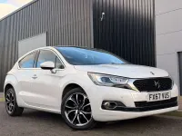 Used DS Automobiles DS4 Prestige 120 HP (88 kW) 2017 White Hatchback