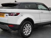 Used Land Rover Range Rover evoque Pure 190 HP (139 kW) 2015 White Coupe