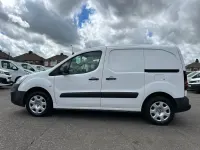Used Peugeot Partner 2018 White