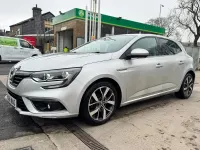 Used Renault Mégane Dynamique 130 HP (95 kW) 2016 Silver Hatchback
