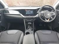 Used Kia Niro 139 HP (102 kW) 2021 Silver SUV