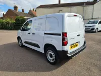 Used Peugeot Partner Premium 131 HP (96 kW) 2024 White MPV