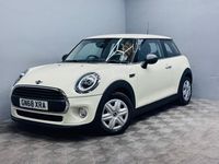 Usado Mini ONE Hatch 102 CV (75 kW) 2018 Blanco Utilitario
