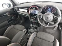 Używany Mini John Cooper Works Hatch 231 KM (169 kW) 2022 Zielony Hatchback