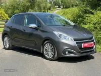 Used Peugeot 82 Signature Sky 2019 Hatchback