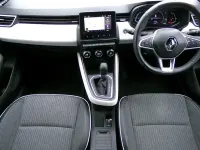 Used Renault Clio Version S 140 HP (102 kW) 2021 Black Hatchback