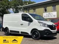 Used Renault Trafic Business 2015 White MPV