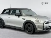 Used Mini Cooper Classic 134 HP (98 kW) 2023 Silver Hatchback