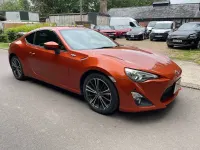 Used Toyota GT86 GT 200 HP (147 kW) 2014 Orange Coupe