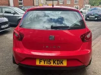 Usado Seat Ibiza 85 CV (62 kW) 2015 Rojo Utilitario