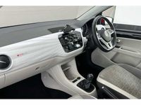 Used VW up! 65 HP (47 kW) 2022 Hatchback