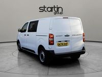 Used Peugeot Expert 143 HP (105 kW) 2024 White Van