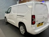 Used Vauxhall Combo S 100 HP (73 kW) 2023 White MPV
