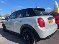 Used Mini Cooper D Hatch 116 HP (85 kW) 2016 Silver Hatchback
