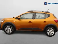 Used Dacia Sandero Expression 2023 Orange Hatchback