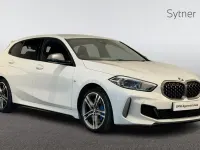 Usado BMW M135 Shadowline 302 CV (222 kW) 2021 Blanco Utilitario