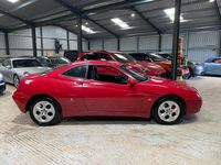 Used Alfa Romeo GTV Lusso 165 HP (121 kW) 2004 Red Coupe