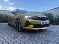 Used Vauxhall Astra Ultimate 130 HP (95 kW) 2023 Yellow/black Hatchback