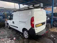 Used Fiat Doblò 105 HP (77 kW) 2014 White MPV