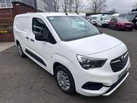 Used Vauxhall Combo Sportive 100 HP (73 kW) 2020 White Van