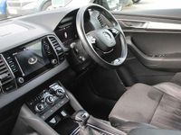 Used Skoda Karoq SE L 150 HP (110 kW) 2022 Black magic pearl effect SUV