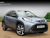 Used Toyota Aygo X 72 HP (52 kW) 2025 Persian salt bitone SUV