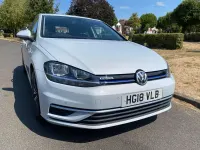 Used VW Golf VII SE 130 HP (95 kW) 2018 Silver Hatchback