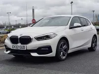 Usado BMW 118 Sport Line 134 HP (98 kW) 2022 Branco Citadino