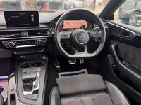 Usado Audi A5 S-Line 150 HP (110 kW) 2019 Coupé