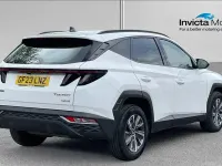 Używany Hyundai Tucson SE 230 KM (169 kW) 2023 Biały SUV