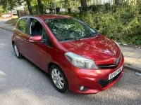 Used Toyota Yaris 90 HP (66 kW) 2012 Orange Hatchback