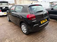 Używany Citroën C3 PureTech 110 KM (80 kW) 2017 Czarny Hatchback