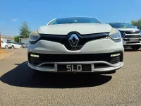 Used Renault Clio 200 HP (147 kW) 2014 White Hatchback