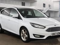 Usado Ford Focus Zetec 125 HP (91 kW) 2018 Branco Citadino