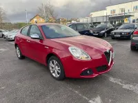 Used Alfa Romeo Giulietta Super 2017 Red Hatchback