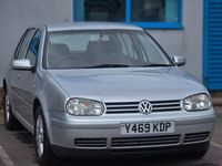Usado VW Golf IV GTI 2001 Prateado Citadino