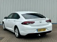Used Vauxhall Insignia SRi 2017 White Hatchback
