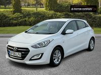 Used Hyundai i30 SE 110 HP (80 kW) 2016 White Hatchback