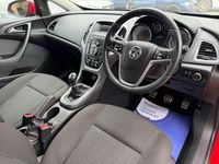 Used Vauxhall Astra GTC Edition 120 HP (88 kW) 2015 Red Coupe