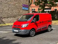 Używany Ford Transit Custom 100 KM (73 kW) 2016 Czerwony Van