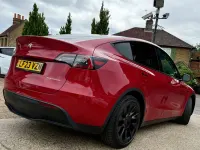 Used Tesla Model Y Long Range AWD 378 kW (514 HP) 2023 Red SUV
