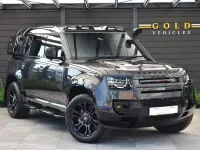 Used Land Rover Defender SE Dynamic 300 HP (220 kW) 2021 Grey SUV