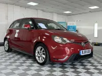 Used MG MG3 106 HP (77 kW) 2018 Red Hatchback